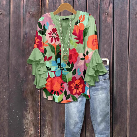 Kreativer Digitaldruck mit Blumenelementdruck, lässiger Trend, V-Ausschnitt, Lotuskante, T-Shirt m301358 