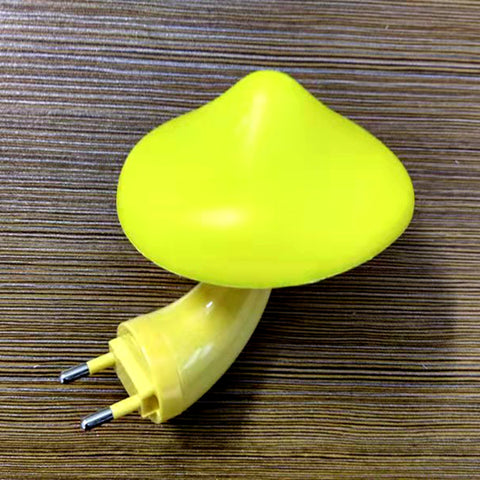 Veilleuse LED créative en forme de champignon à brancher m3331177